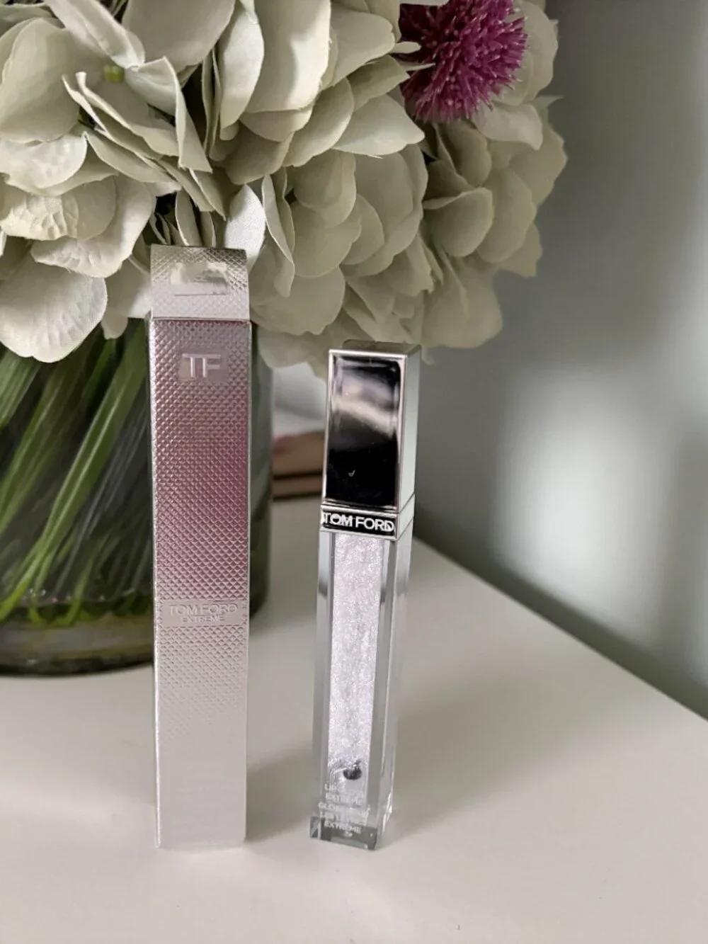 Tom Ford sparkling motion